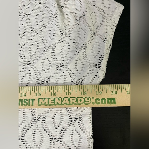 Jordan Taylor White Lace Hooded Cover-Up - Picture 12 of 12